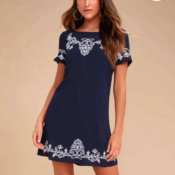 Lulus Dresses & Skirts - Lulu’s Tale to Tell Shift Dress Size Large